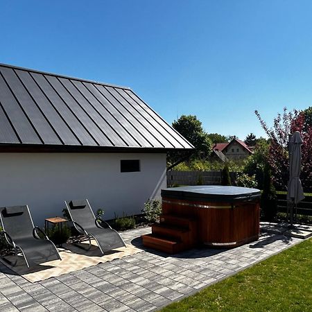 Lake Houselubniewice Domek Caloroczny Z Jacuzzi Blisko Jeziora Exterior photo